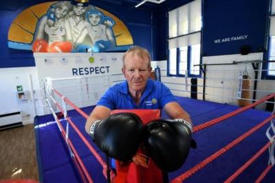 Richard Longthorp boxing